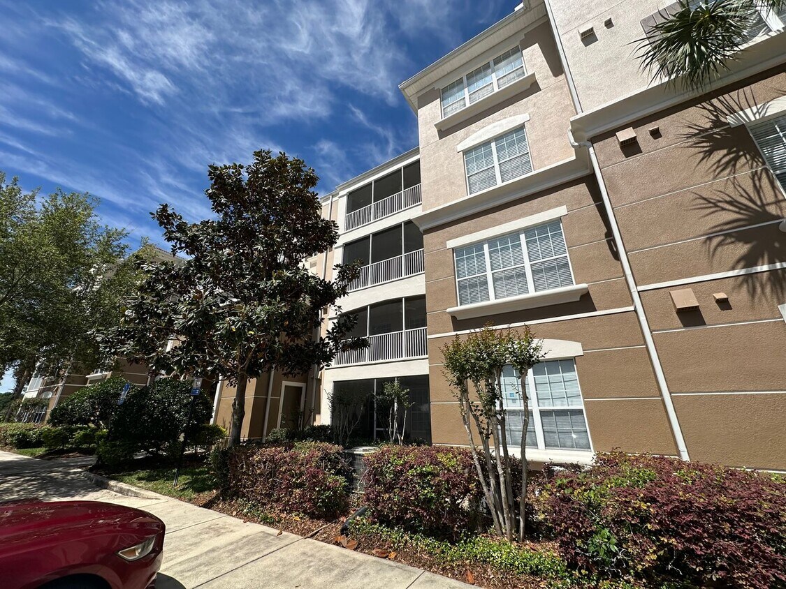 Primary Photo - 2 Bedroom, 2 Bath 2nd Floor Condo with Bon...