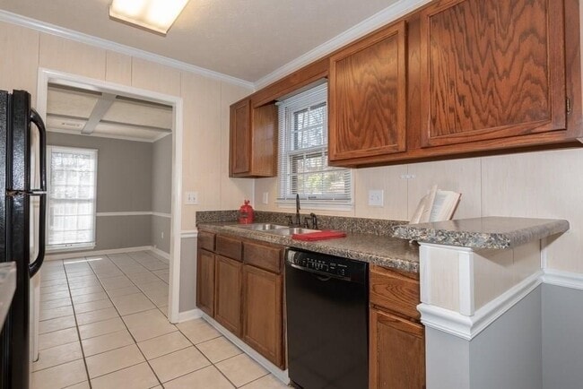 Building Photo - 2769 New S Dr