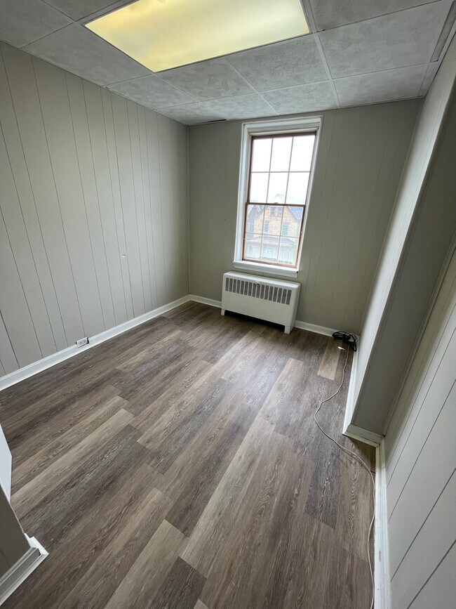 Foto del edificio - 404 Suncrest St