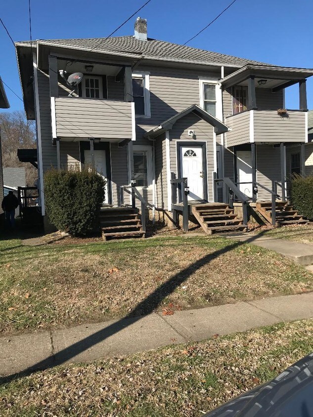 Primary Photo - 1685 Linden Ave