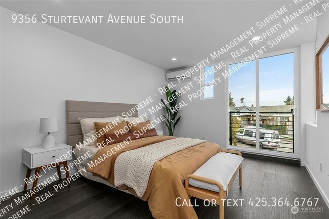 Building Photo - Beautiful Cozy and Convenient