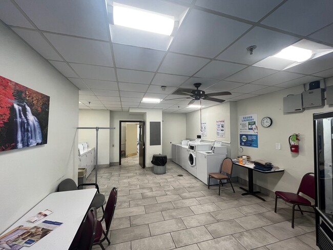 Building Photo - Township Village Apartments