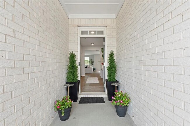 Building Photo - 4780 Mock Orange St