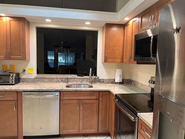 Building Photo - 10555 Garden Palm Ct