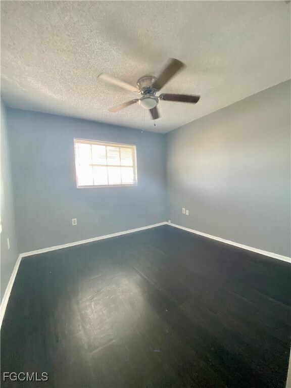 Building Photo - 3704 Broadway