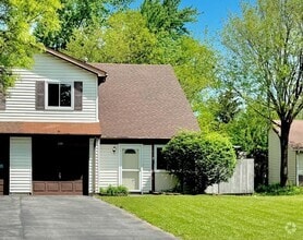 Building Photo - 3302 Acorn Ct