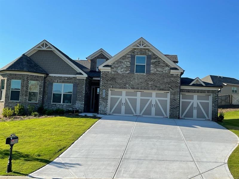 Foto principal - 3810 Sierra Lake Dr