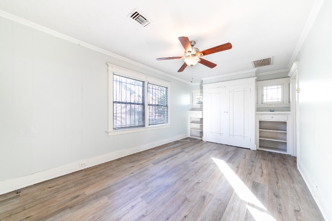 Building Photo - 6622 Bonsallo Ave