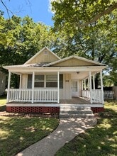 Building Photo - 111 N Gray Ave