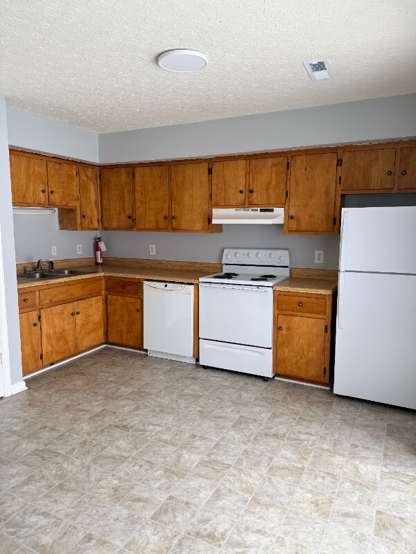 Building Photo - 16 Duiguid Dr