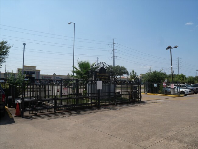 Foto del edificio - 6289 Wilcrest Dr