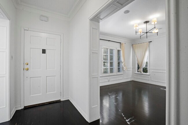 Foto del edificio - 6685 W 5th St