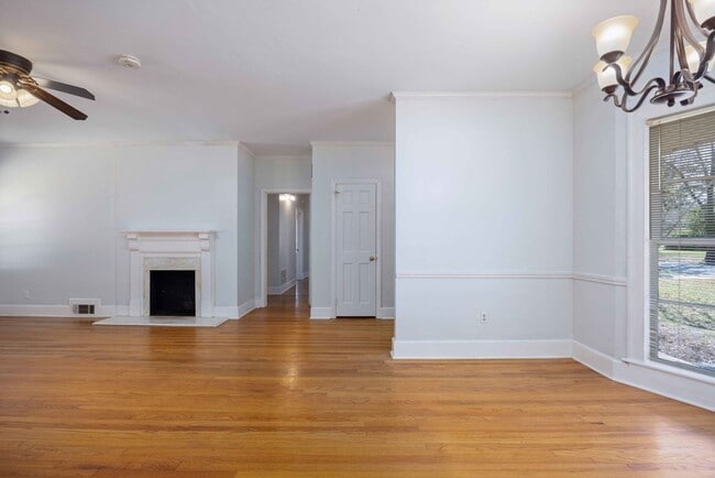 Building Photo - Charming Brick Home with Original Character and Modern Updates.