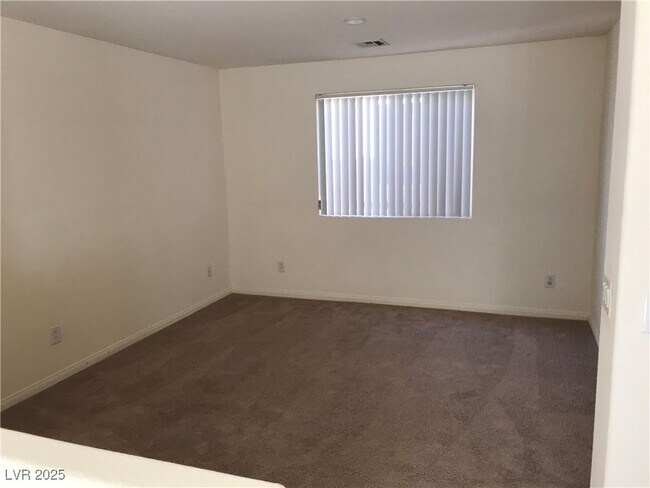 Foto del edificio - 9529 Van Halen Ln
