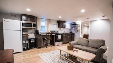 Building Photo - 202 W 1st St Building Photo - 202 W 1st St