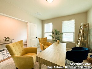 Foto del edificio - 8134 Emmeline Dr