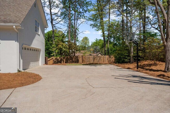 Foto del edificio - 11215 Highfield Chase Dr