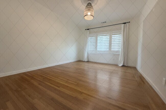 Foto del edificio - 1120 Masonic Ave