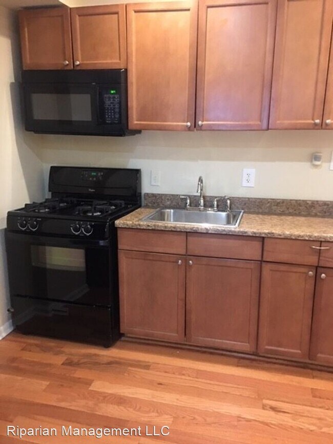 Building Photo - 3 br, 2 bath House - 205 S Calhoun Street