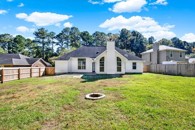 Foto del edificio - Available NOW