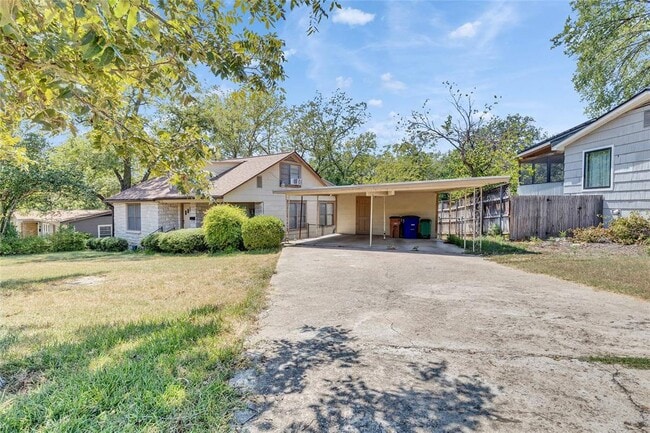Building Photo - 3810 Brookview Rd
