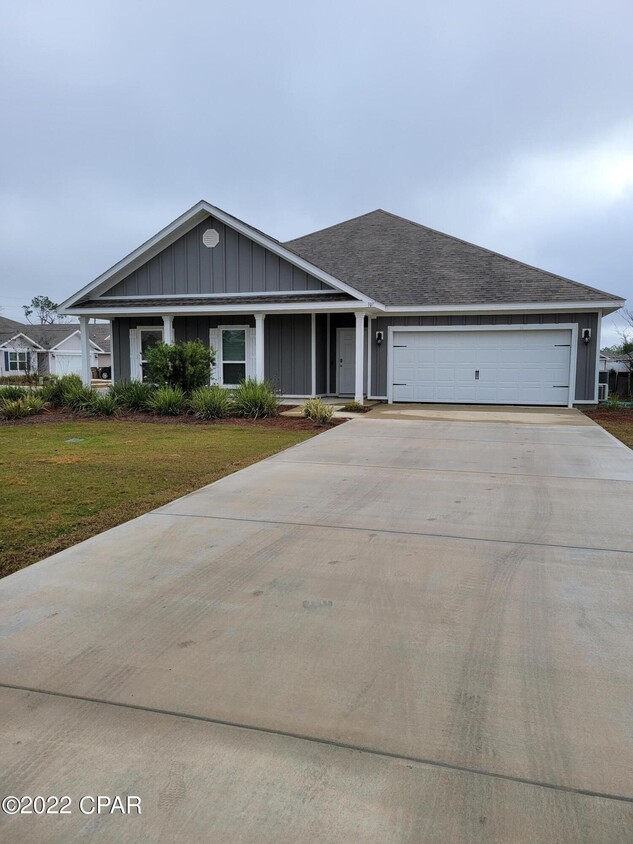 Foto principal - 107 Bridge Harbor Dr