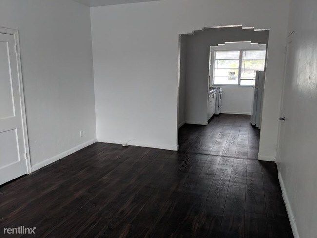 Foto del edificio - 725 Lenox Ave
