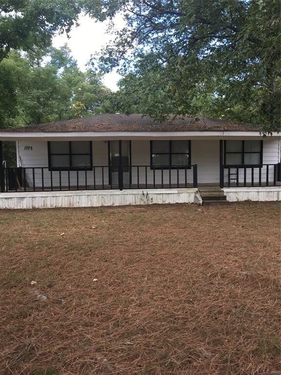 Primary Photo - 1722 Flatwood Rd