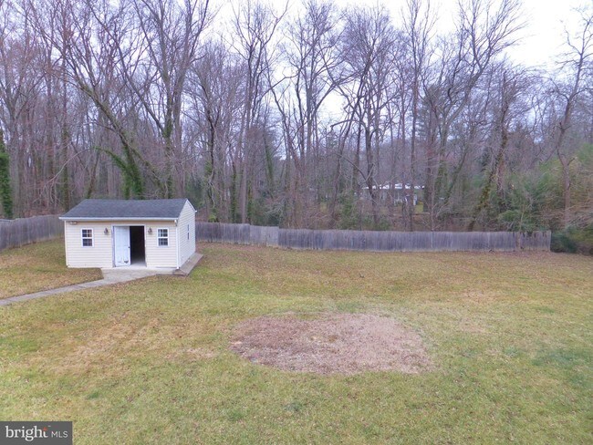 Building Photo - 2410 Sherwood Hall Ln
