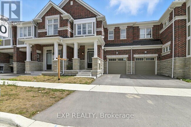 Photo du bâtiment - 3303 Thunderbird Prom