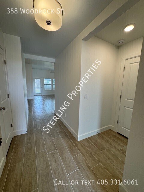 Foto del edificio - 358 Woodrock St