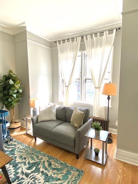 Photo - 1120 W Barry Ave Apartment