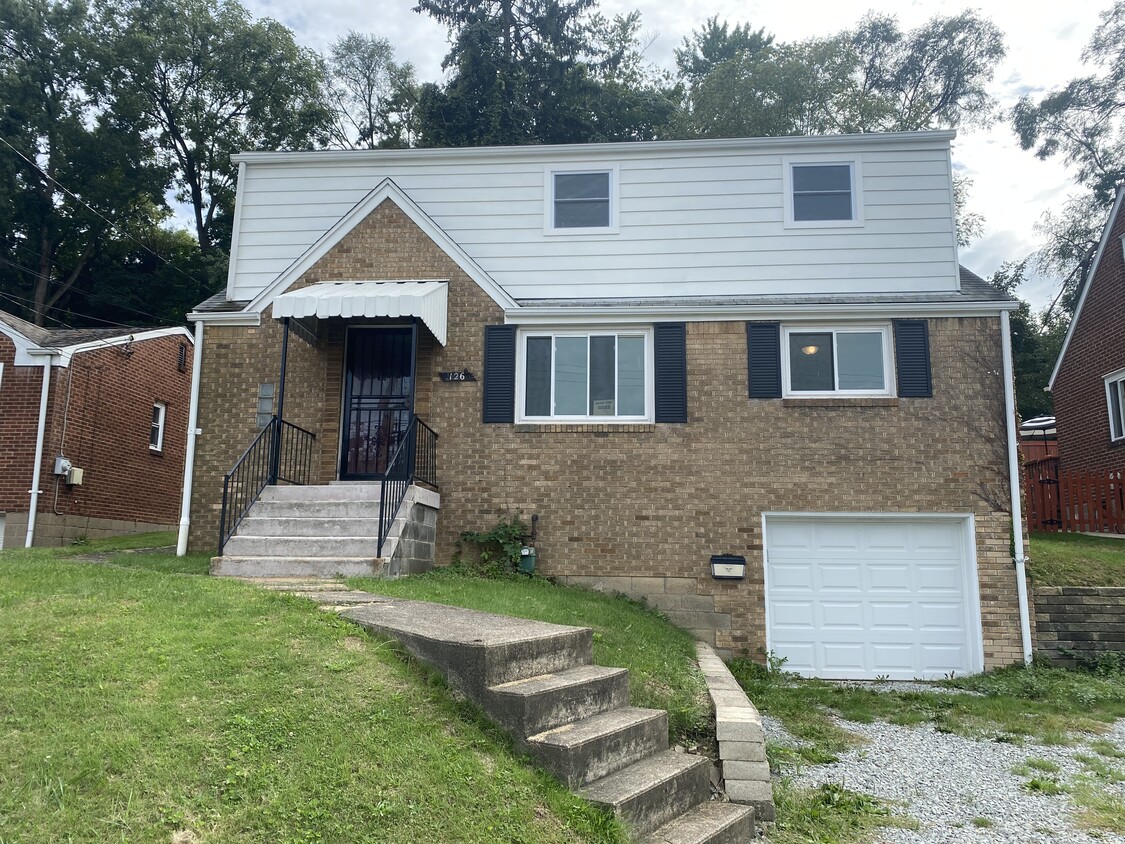 front of home - 126 Sunrise Dr