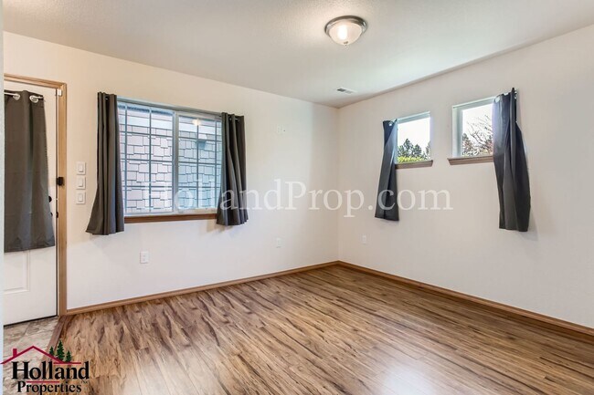 Foto del edificio - Get a SPECIAL DISCOUNT on the first month'...