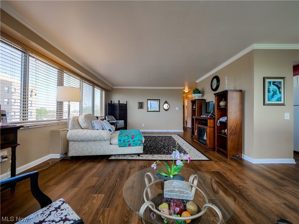 12520 Edgewater Dr Unit 806, Lakewood, OH 44107 Condo for Rent in