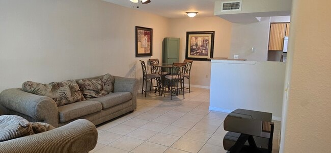 Photo - 3034 Parkway Blvd (Kissimmee, FL) Apartment