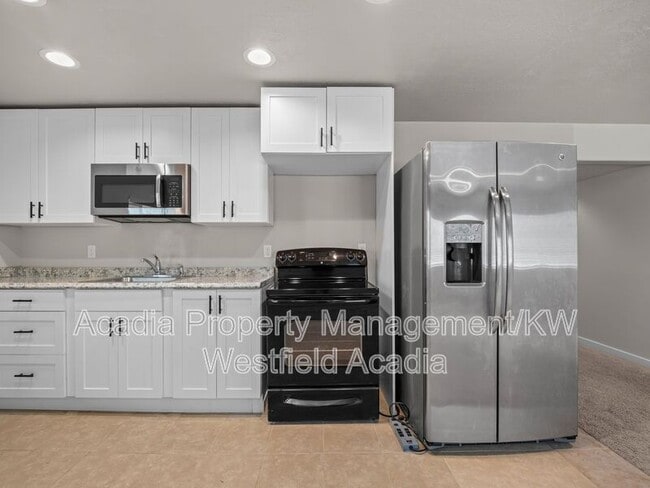 Building Photo - 15179 S Cantle Dr