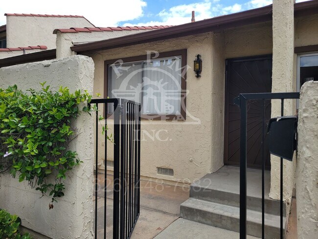 Foto del edificio - Spacious 2 Bedroom, 1 ¾ Bathroom Condo in Rosemead, CA.
