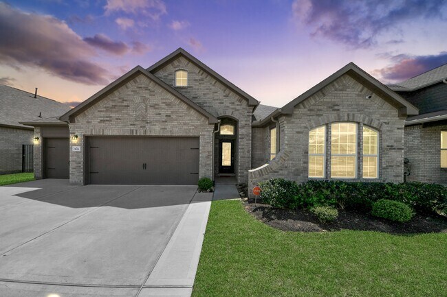Building Photo - 1614 Sequoia Run Dr