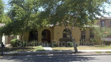 Building Photo - 20877 W Court St