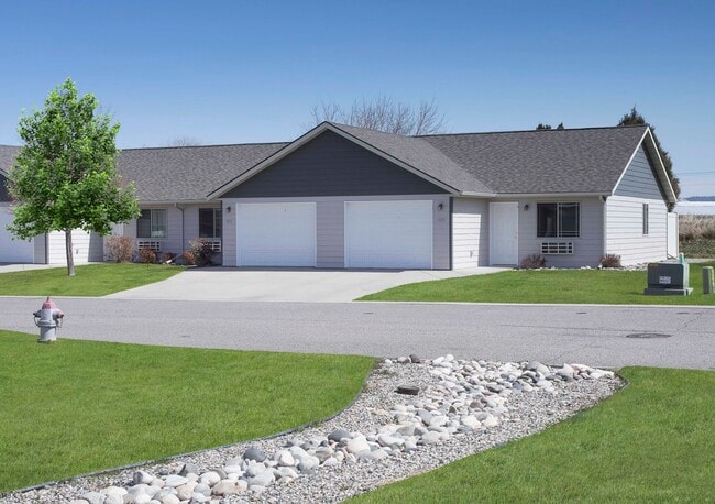 Building Photo - Bench Apartments