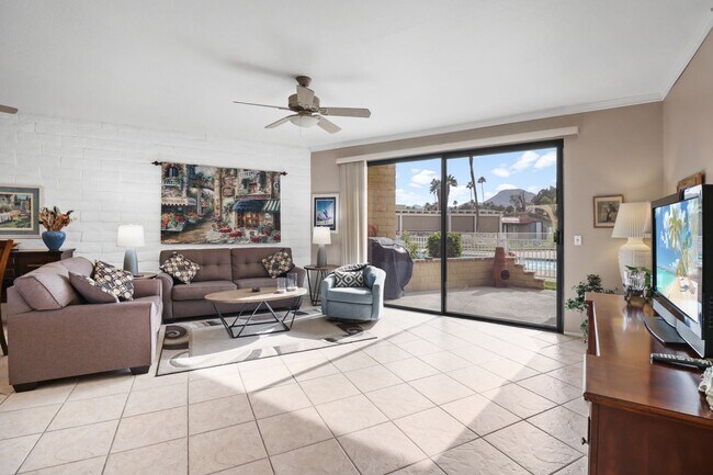 Foto del edificio - Charming Cathedral City Condo with Territorial Views
