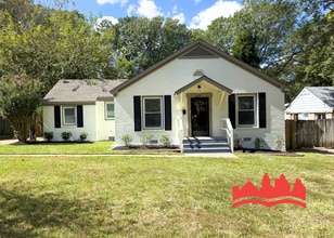 Building Photo - Spacious 3-Bedroom, 1-Bath Home for Rent!