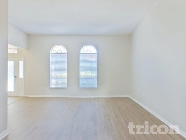Building Photo - 1559 McAuliffe Ln