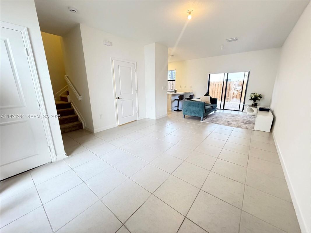 Foto del edificio - 23036 SW 129th Pl