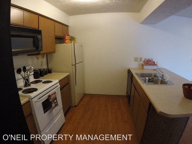 Building Photo - 248 Marsteller St