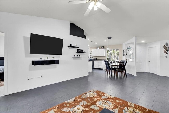 Photo - 2648 Nassau St House