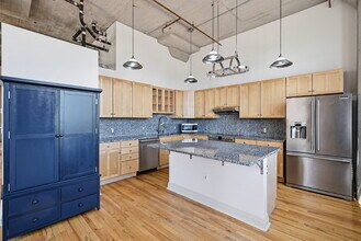 Building Photo - 1301 Wazee St