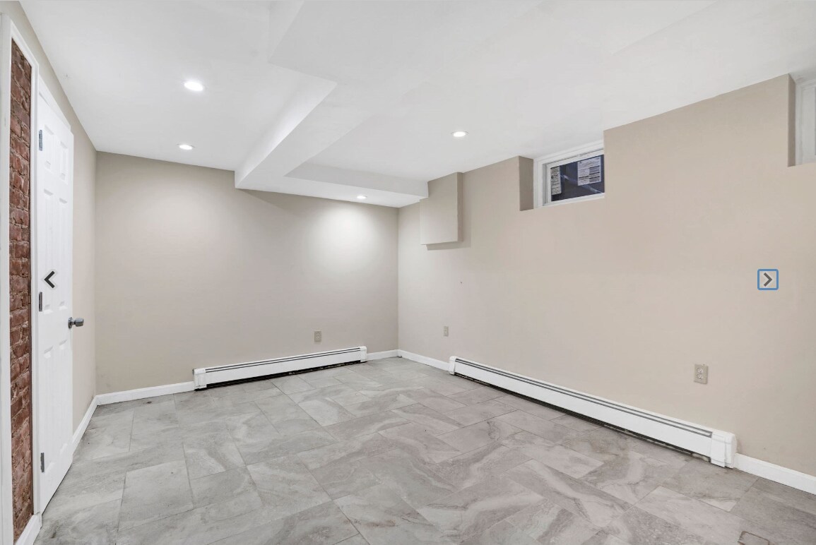 Foto principal - 151 Highland St