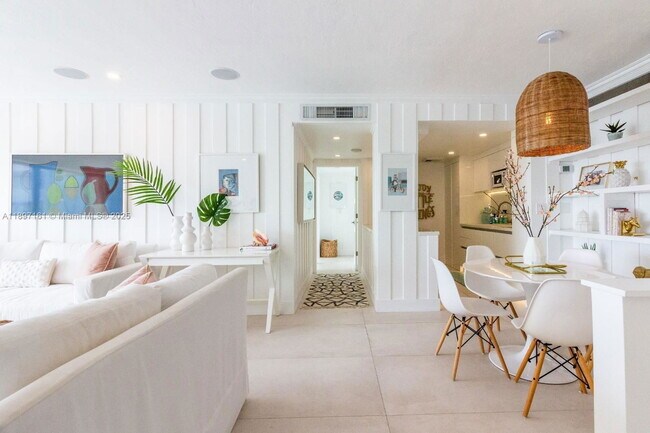 Foto del edificio - 2451 Brickell Ave